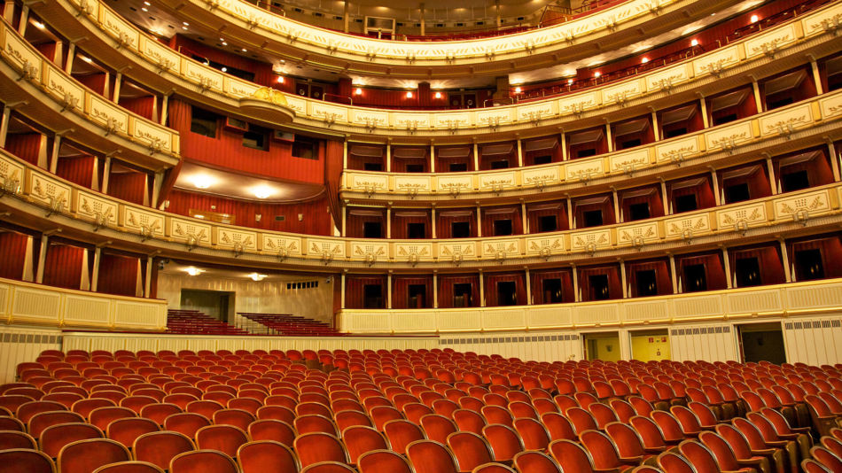 interior vienna opera house